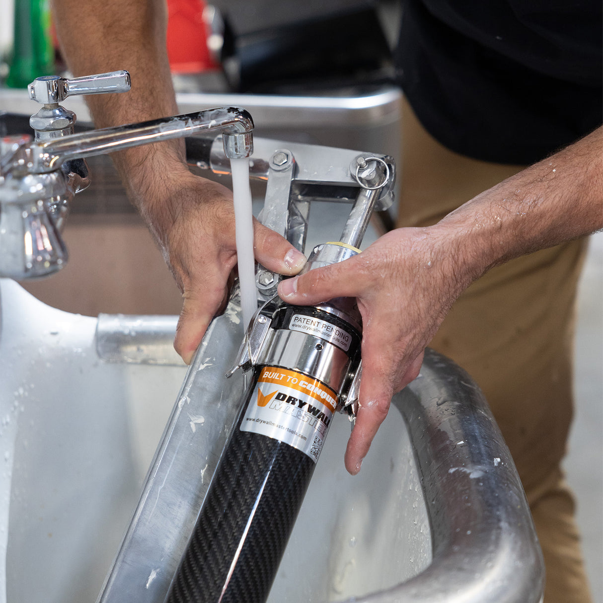 Drywall Master Easy Clean Carbon Fiber Loading Pump (Box Filler Not Included)