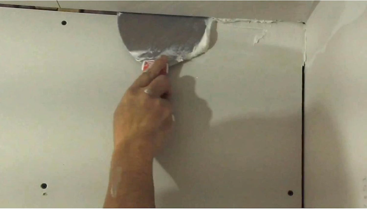 Ruban adhésif Liagle dans la boue