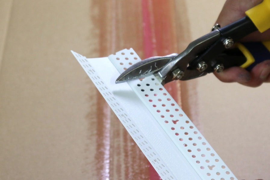 Cordón biselado grande Trim-Tex abierto