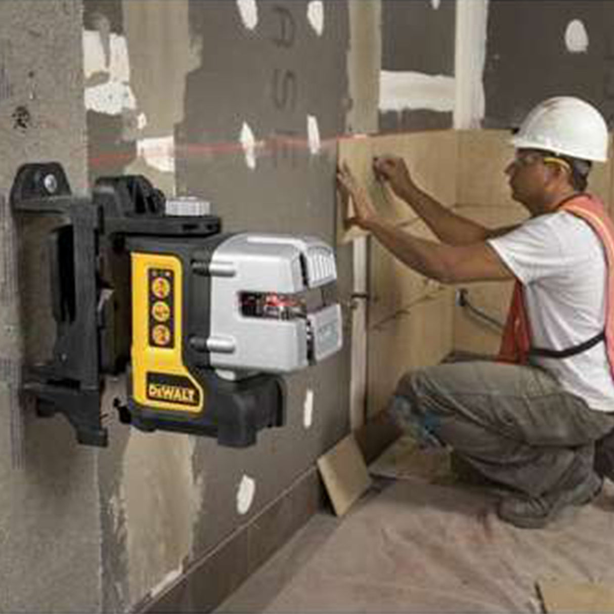 DeWalt Laser à ligne à 3 faisceaux DW089K