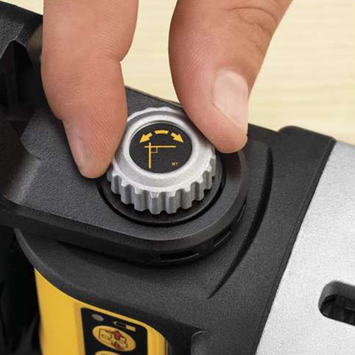 DeWalt Laser à ligne à 3 faisceaux DW089K