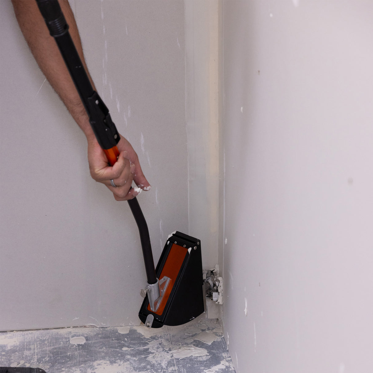 Drywall Master BoneHead Corner Finisher