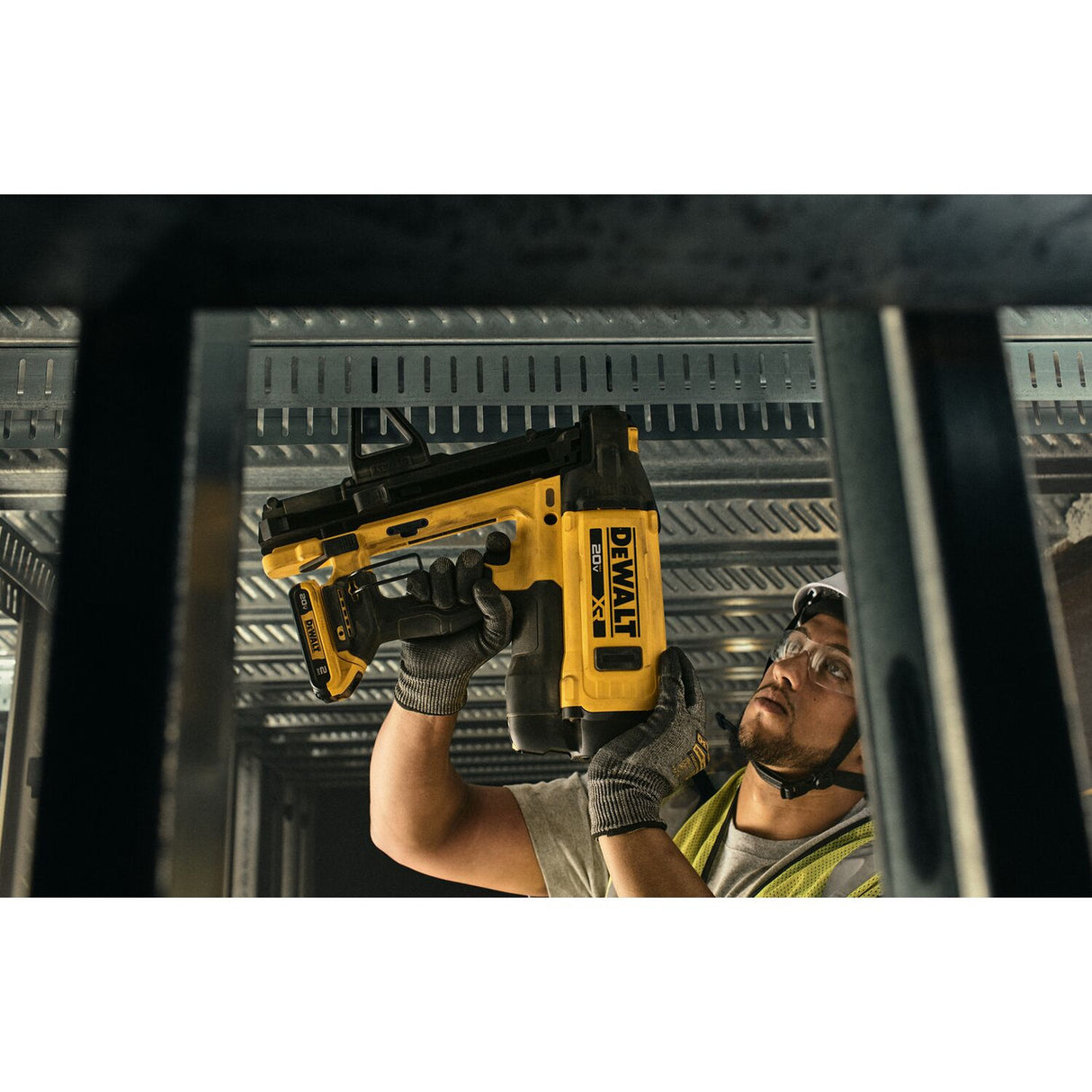 DeWalt DGN845B 20V MAX Trak-It C6 Concrete Gas Nailer (Tool-Only)