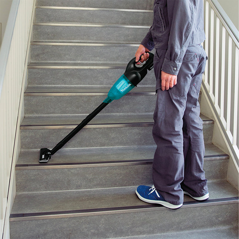 Makita DCL180ZX2B Cordless Vacuum Cleaner with Cyclone Kit (Tool Only)