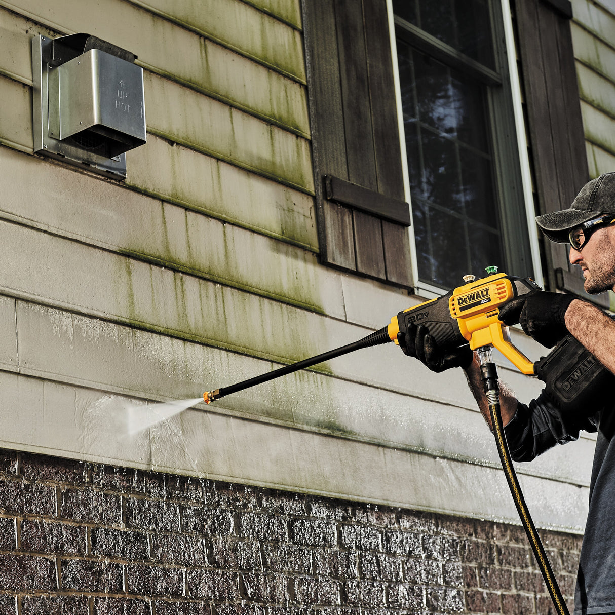 DeWalt 20V Max 550 PSI Cordless Power Cleaner (Tool Only)