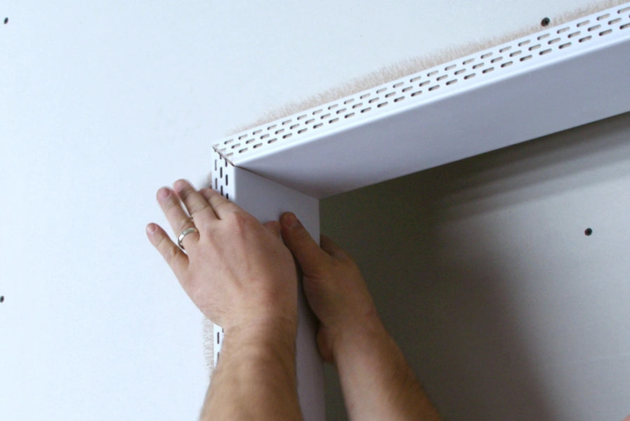 Capuchon mural rapide Trim-Tex pour montants métalliques de 2½"