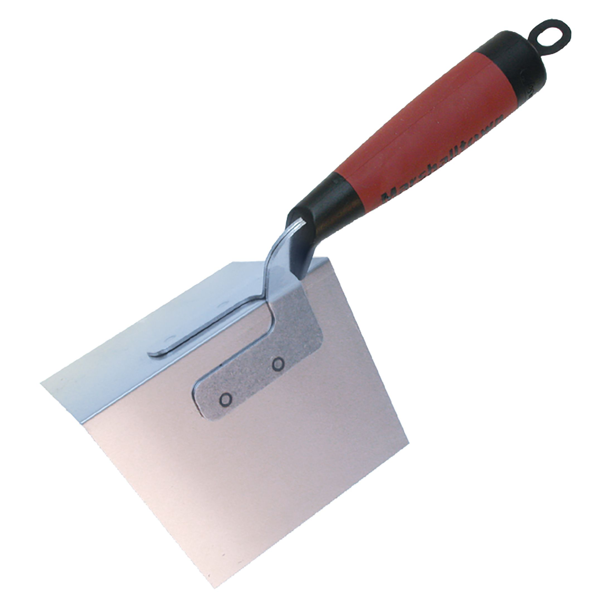 Truelle d'angle extérieur Marshalltown 5 x 3-3/4" avec poignée DuraSoft
